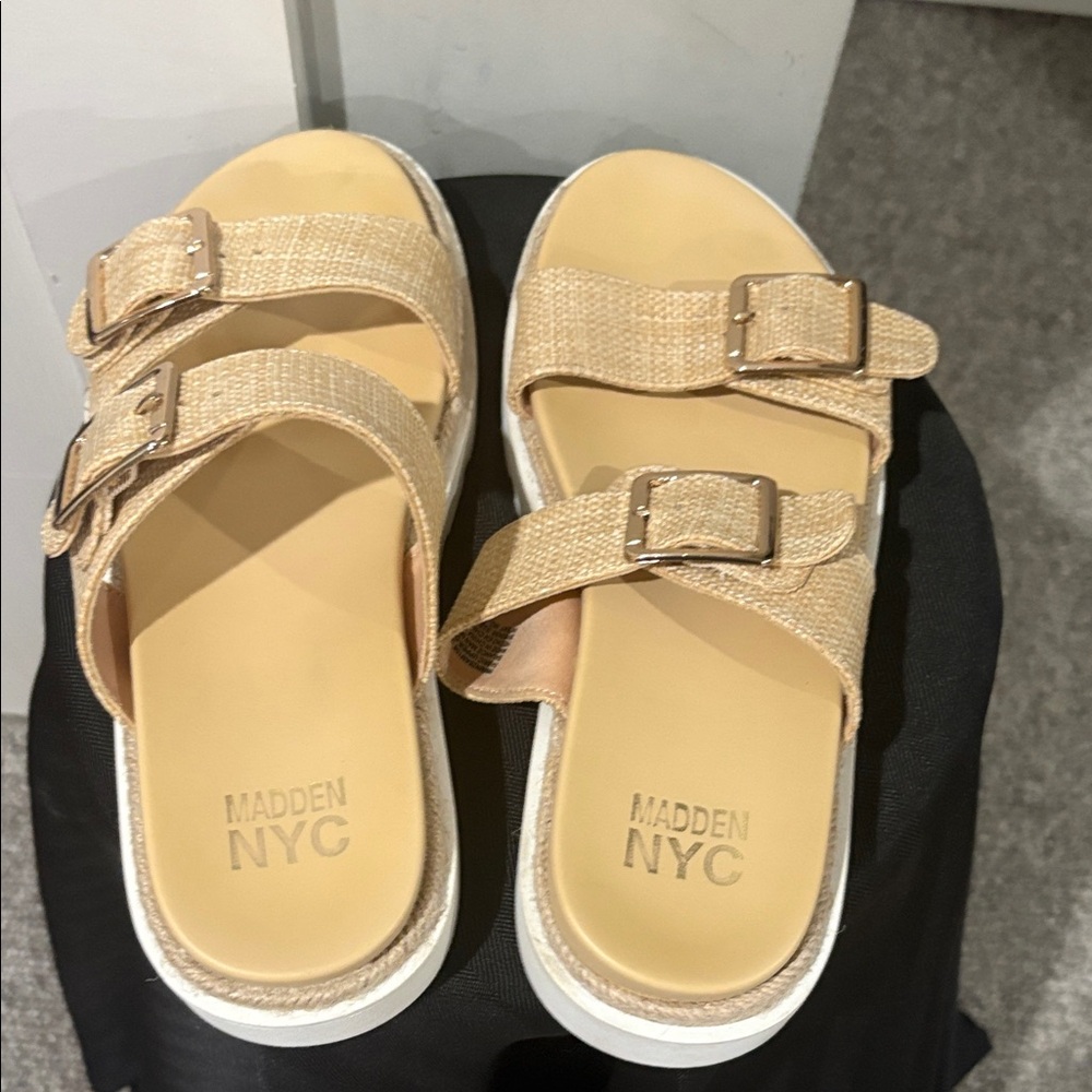 Steve Madden Tan Sandals